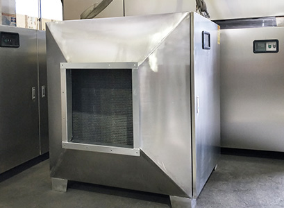 光解廢氣處理器在使用時(shí)應(yīng)該注意哪些？